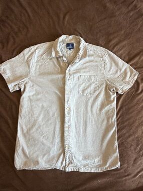 Ben Sherman Cream Short-Sleeve Button Down Shirt with Chest Pocket cotton/linen